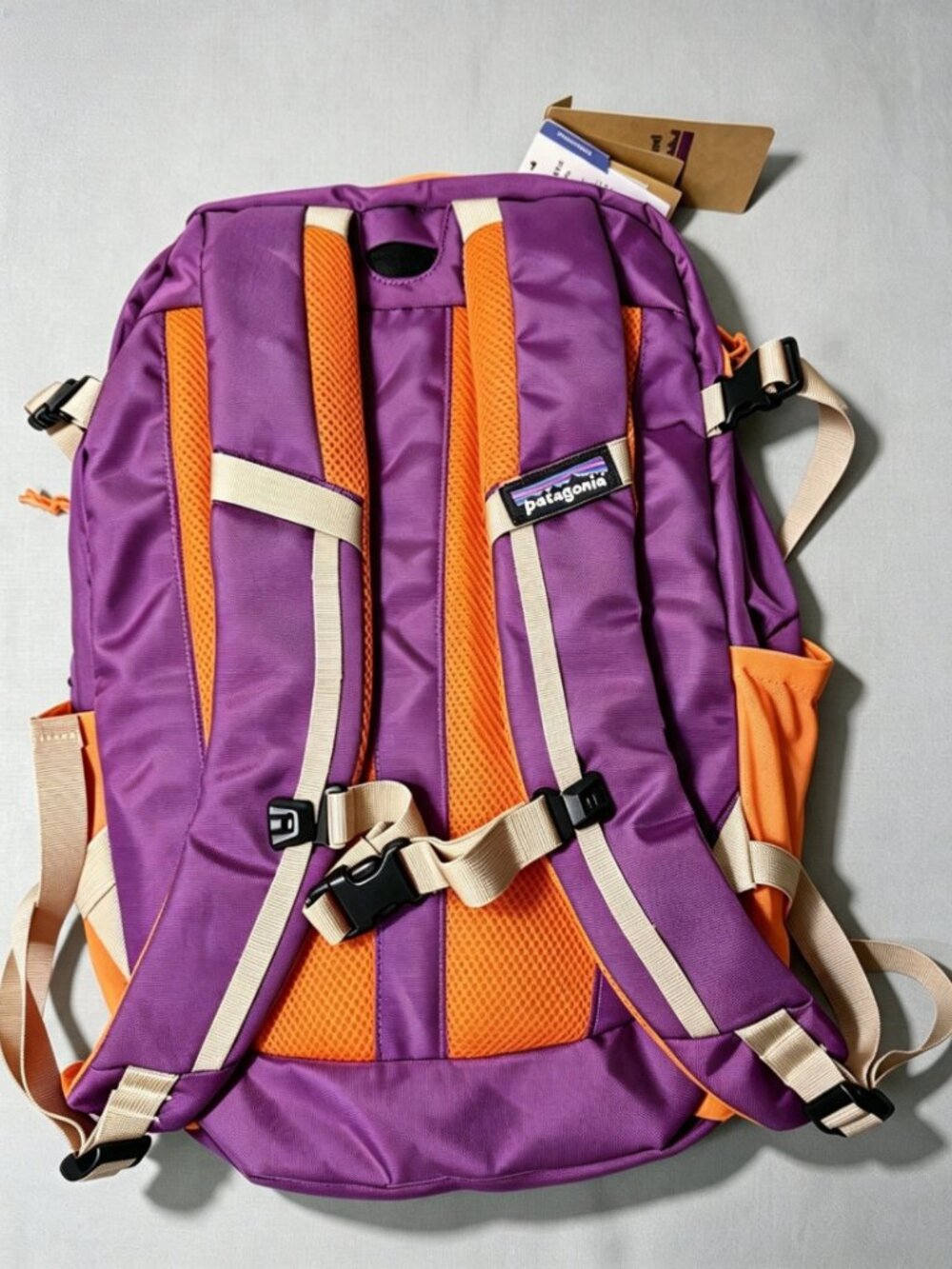Patagonia 26L Outdoor Backpack Yellow & Purple Daypack Travel Bag - Picture 2 of 3